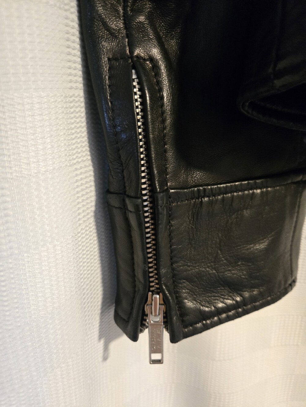 Banana Republic Black Leather Zip-Up Jacket - Picture 5 of 8